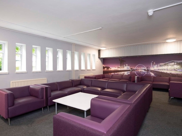 UNIVERSITY OF GLASGOW WOLFSON HALL CAMPUS - GLASGOW